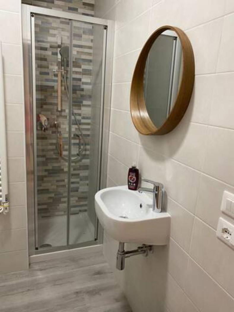 Apartament Vittoria Peschiera Ponti sul Mincio Zewnętrze zdjęcie